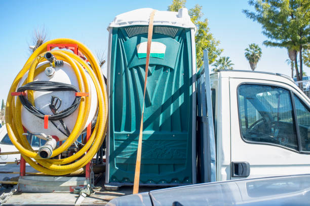 Best Porta potty delivery and setup  in Monticello, IL